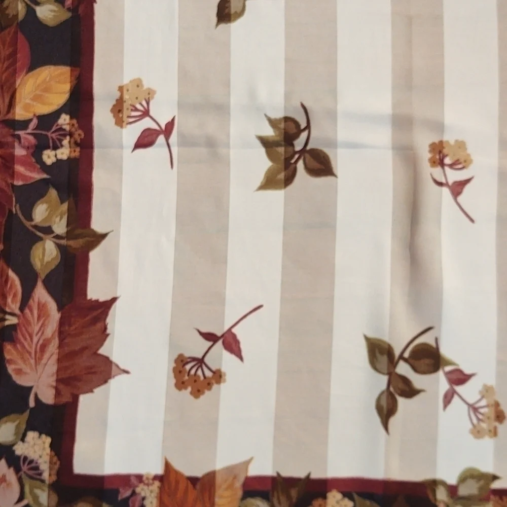 Autumn Leaves Pattern Scarf/ beautiful colors